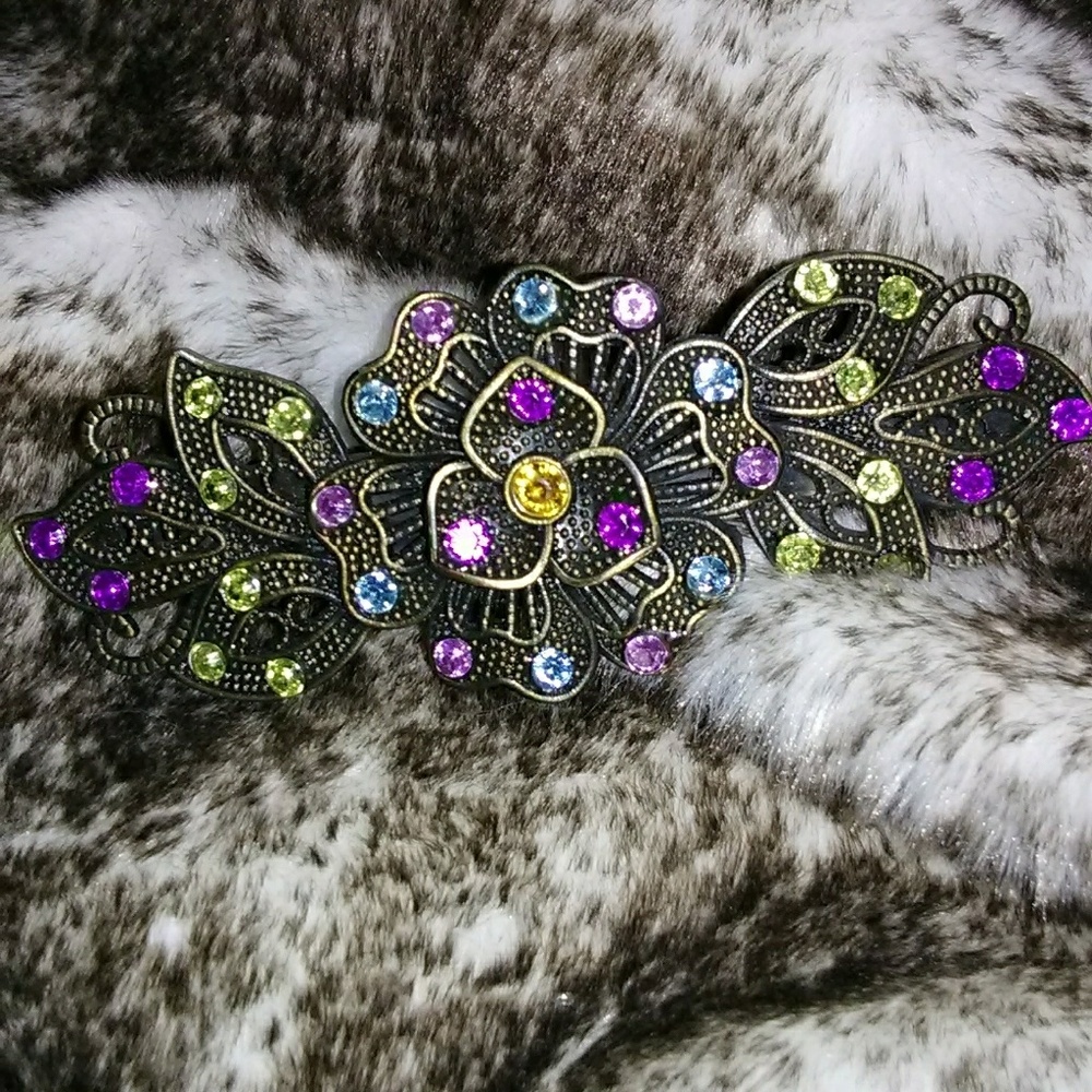 Vintage barrette